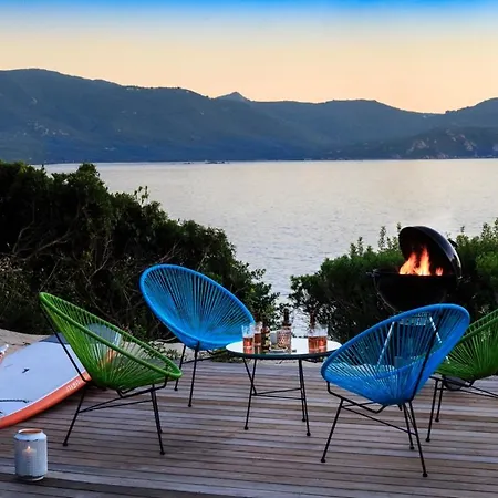 ヴィラ The House *