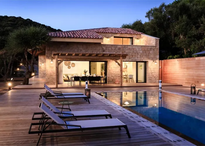 Villa The House